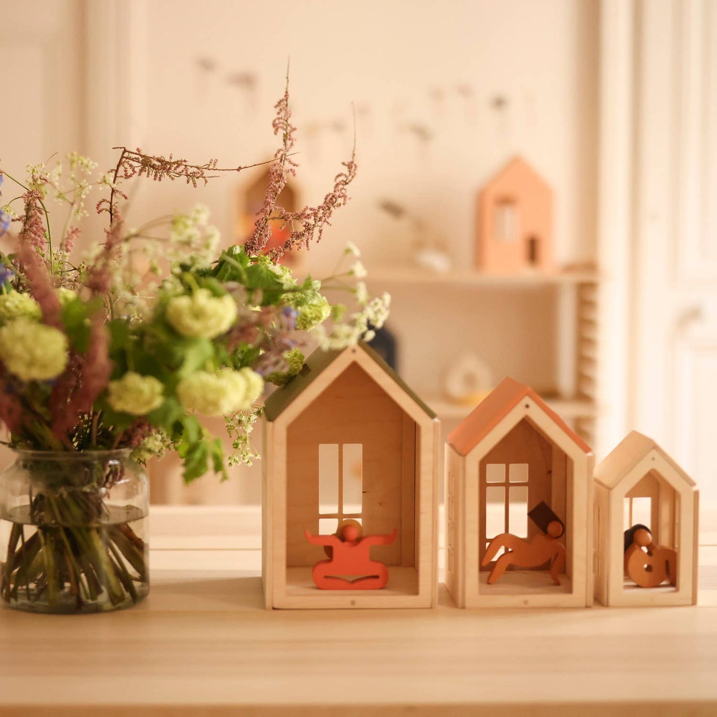 Babai Magnetic Dollhouse – Terra (Medium) | Foldable Wooden Toy (Ages 3+)