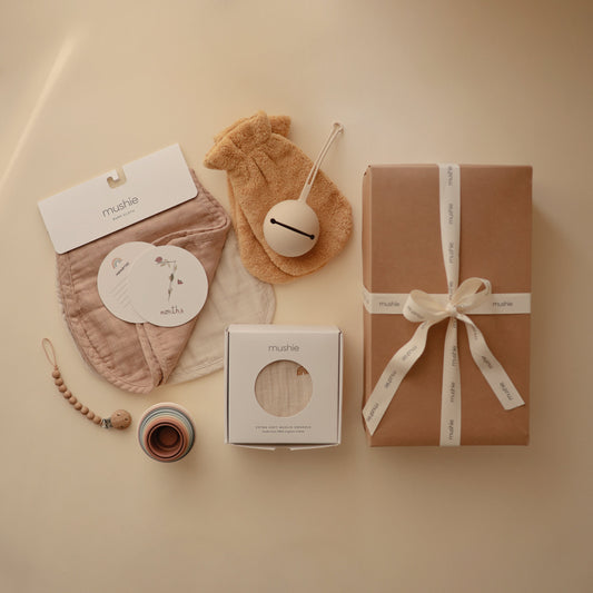 Mushie Newborn Gift Set – 7 Essentials