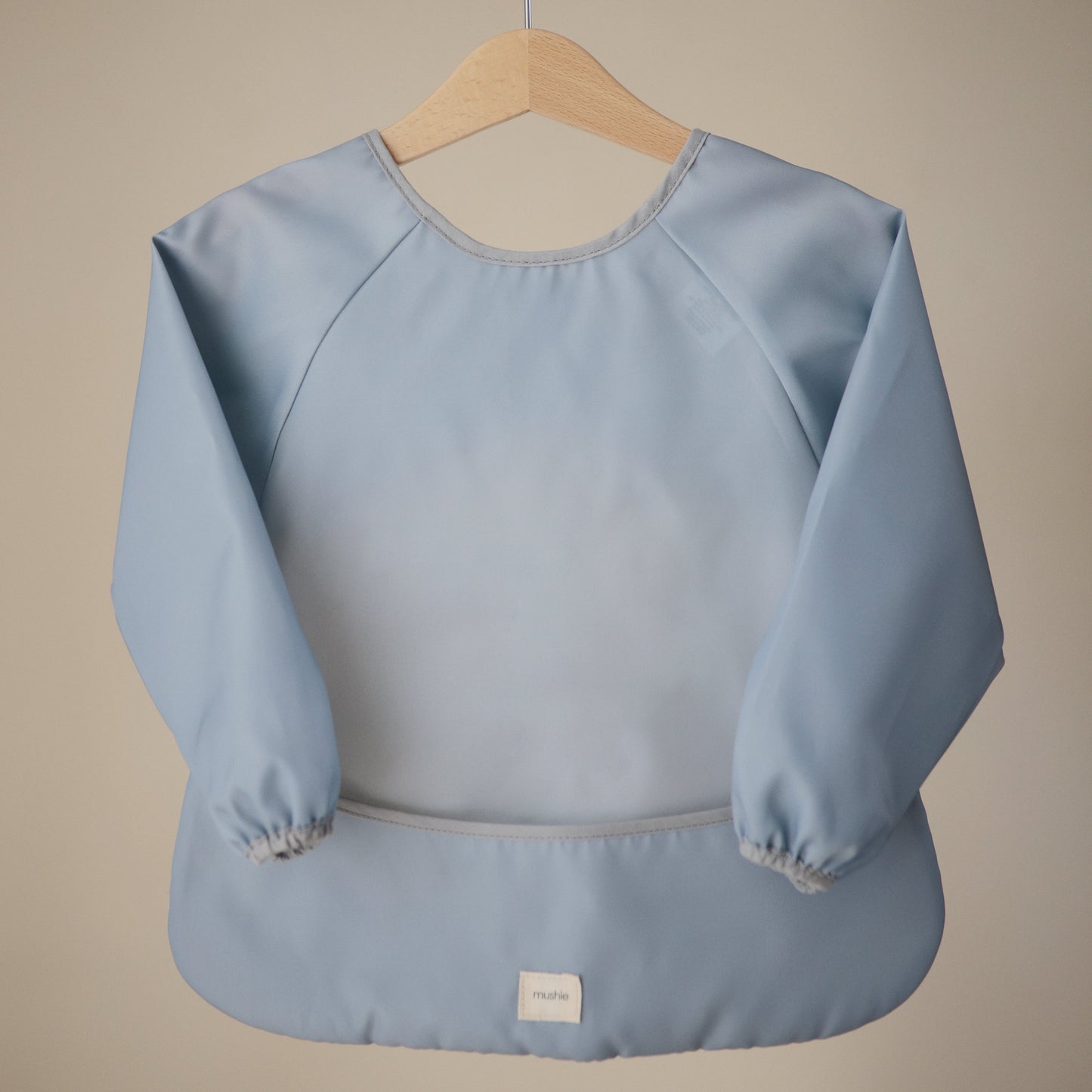 Mushie Long Sleeve Bib – Water Resistant