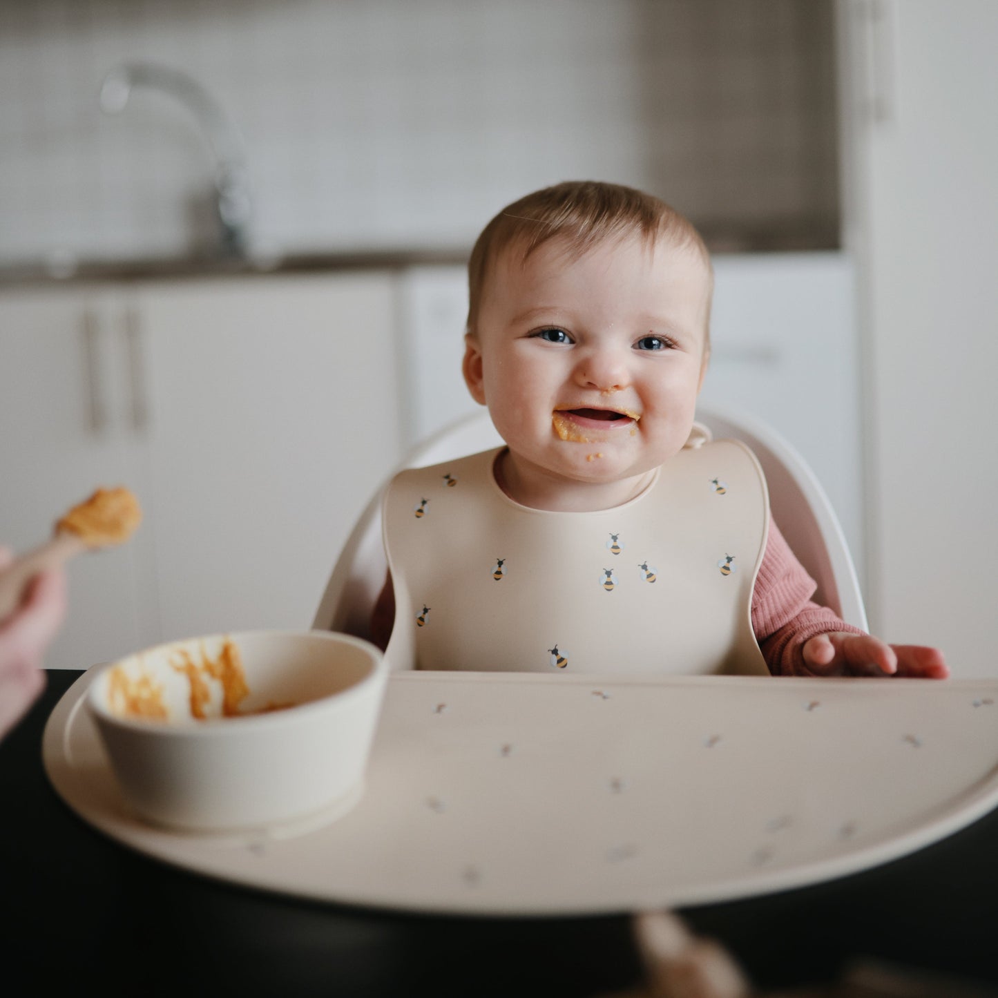 Mushie Silicone Baby Bib – Adjustable Catch-All