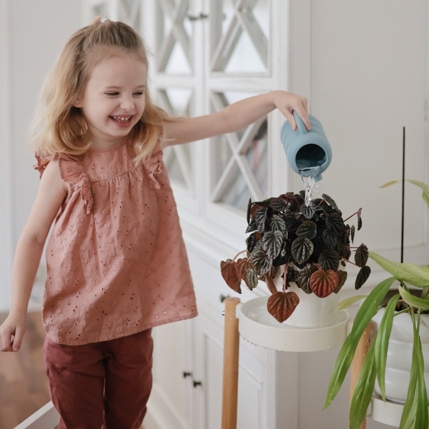Mushie Silicone Watering Can – Soft & Flexible