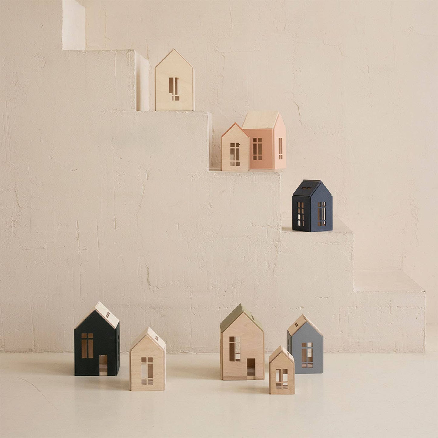 Pink Magnetic Dollhouse - Large