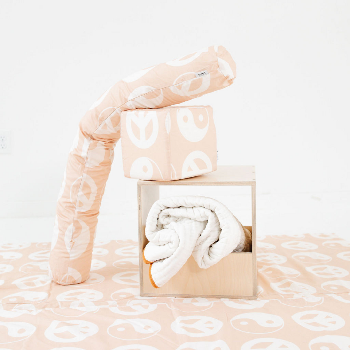 Organic Support Pillow - Beige Yin Yang