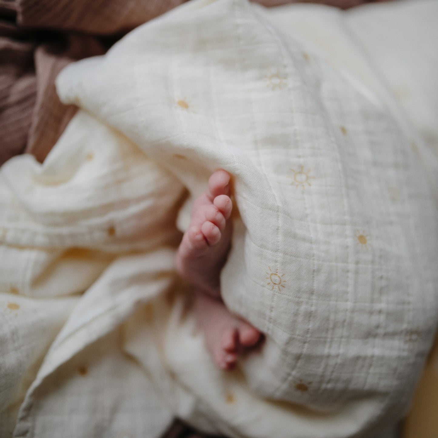 Mushie Muslin Swaddle Blanket – Organic Cotton