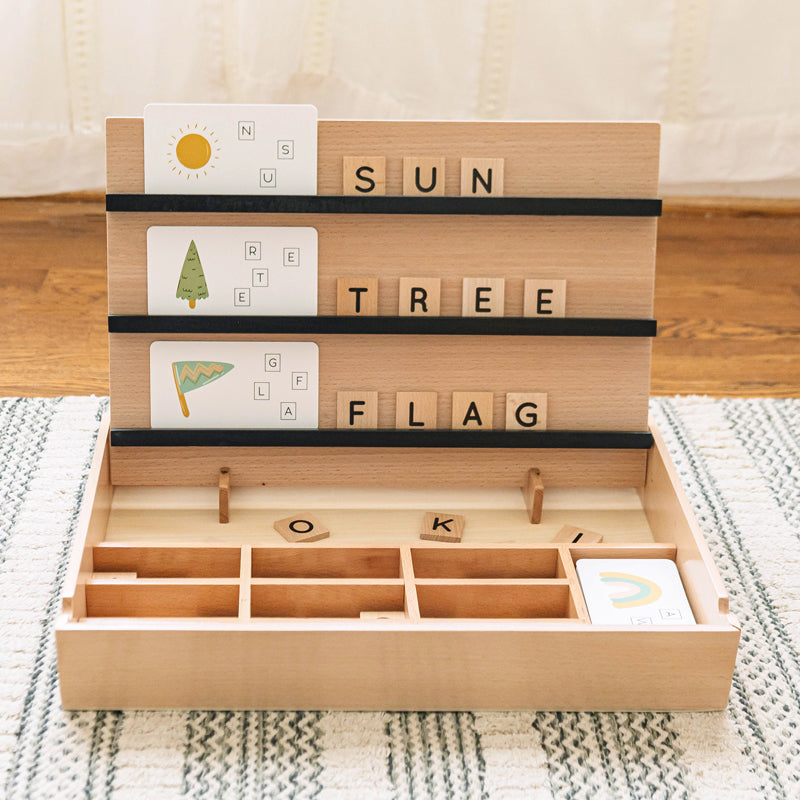 Wonder & Wise Compelling Spelling – Wooden Letter Tiles & Cards