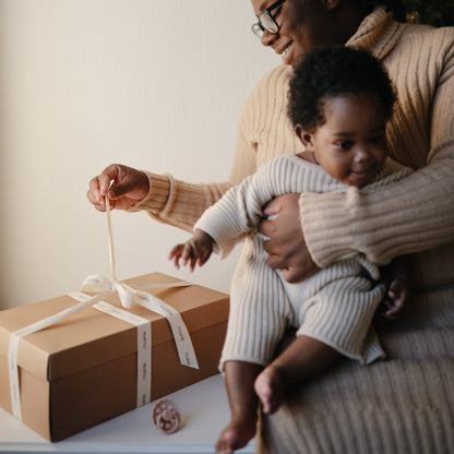 Mushie Newborn Gift Set – 7 Essentials