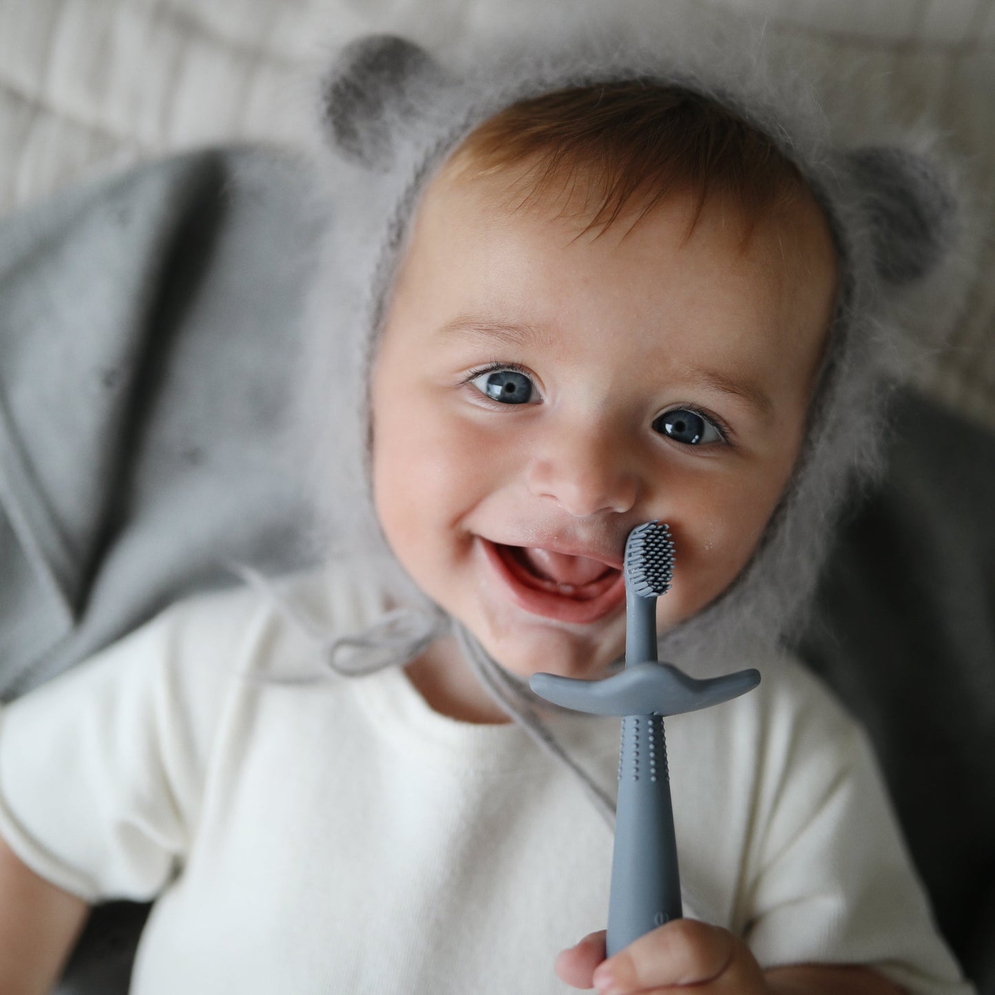 Mushie Star Training Toothbrush – Silicone