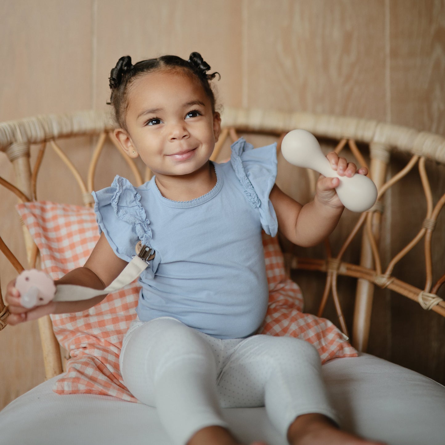 Mushie Linen Pacifier Clip 2-Pack – Water Resistant