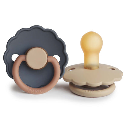 Mushie FRIGG Daisy Pacifier 2-Pack – Natural Rubber