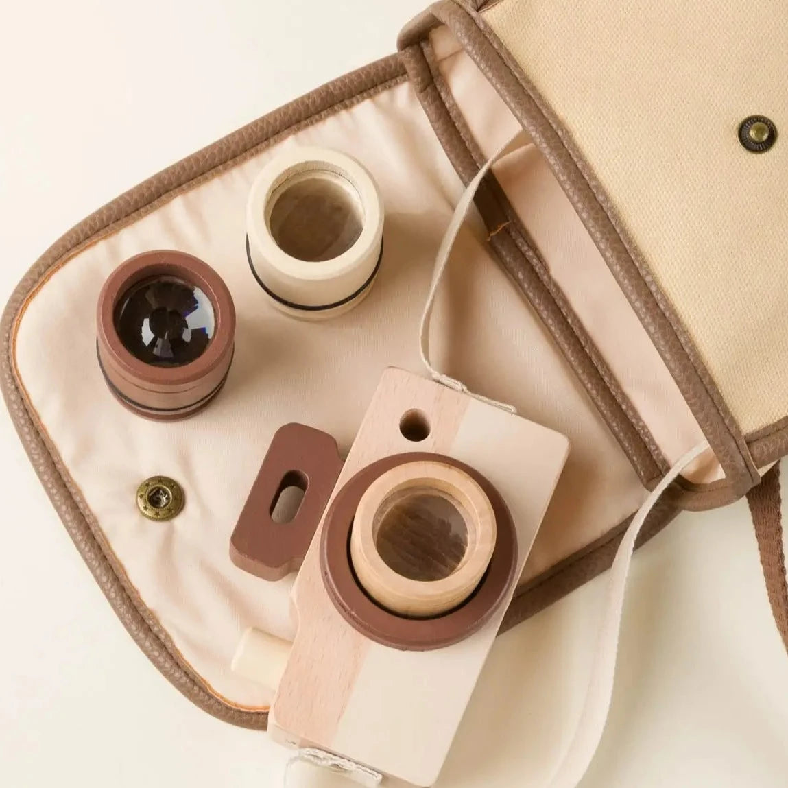 Wooden Camera with Bag